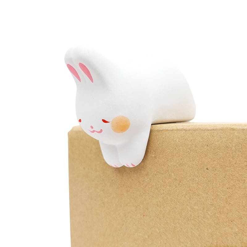 Figurine Lapin Usagi Dépressif