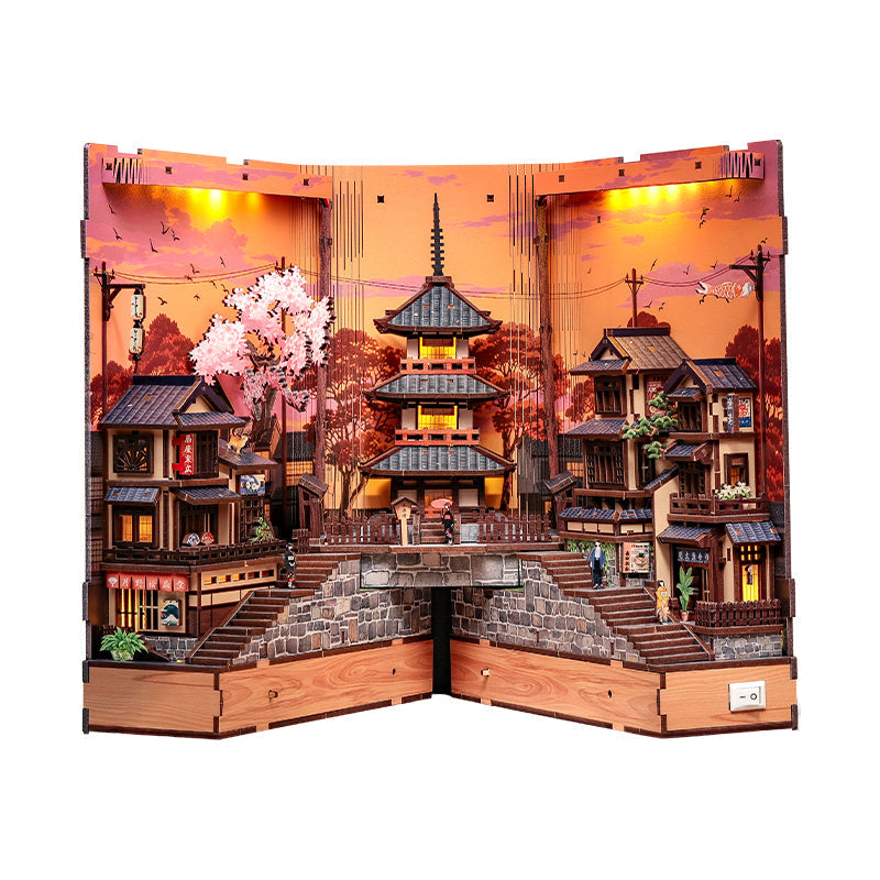 Japanse Book Nook Twilight Sakura Path