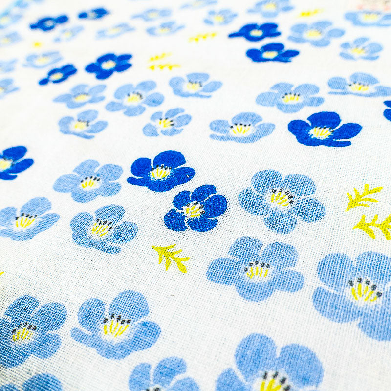 Japanse Handdoek - Kleine Blauwe Bloemen