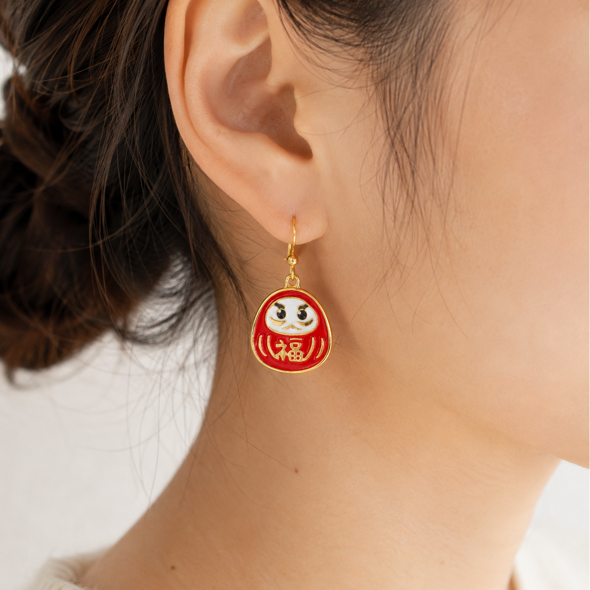 Japanse Oorbellen – Rode Daruma met Gouden Details