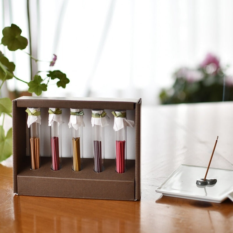 Japanse Wierook Gift Box - Theebladeren