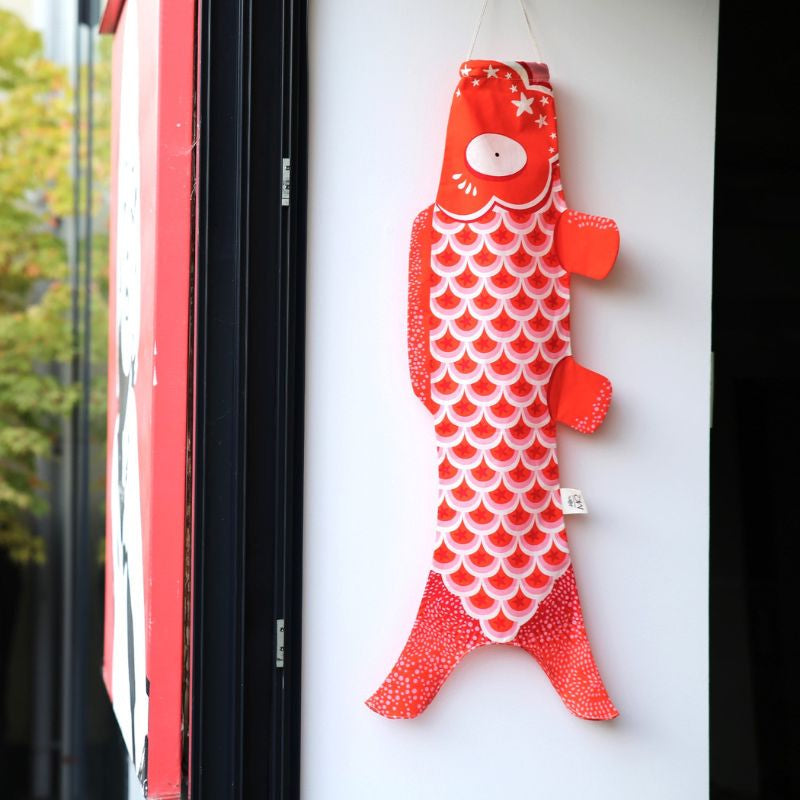 Koinobori Traditioneel Rood (S)