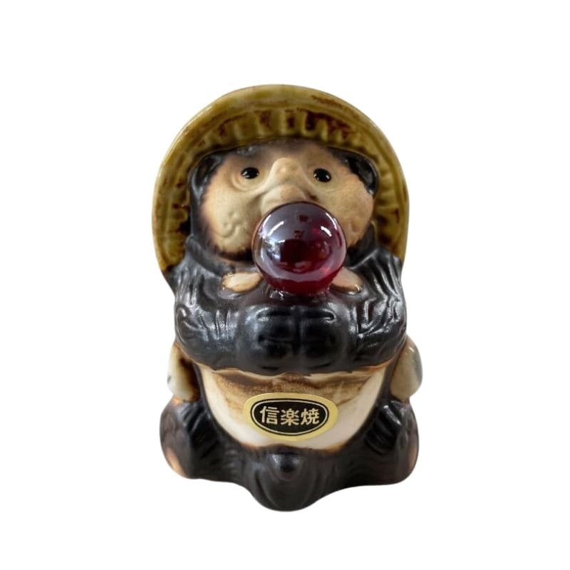 Tanuki Beeldje - Rode Parel