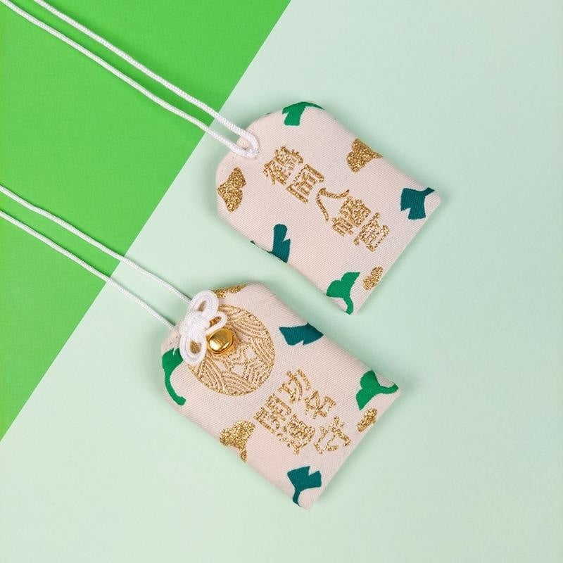 Omamori Gingko bladeren