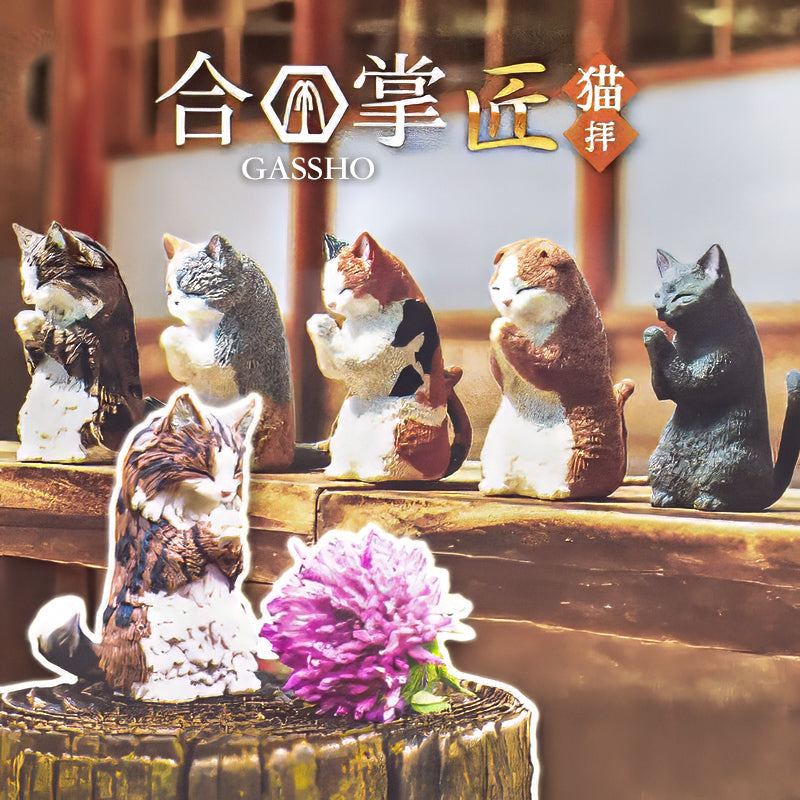 Gachapon Capsule - Gassho Kat