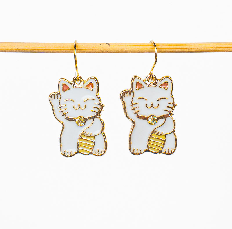 Japanse Oorbellen – Maneki-Neko in Wit en Goud