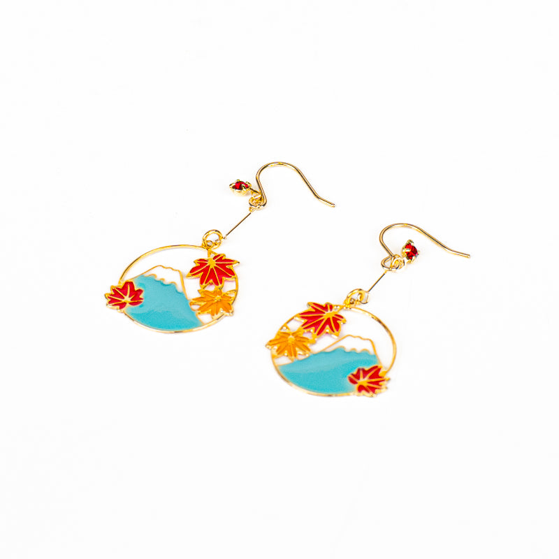 Japanse Oorbellen – Open Hanger Mount Fuji & Momiji