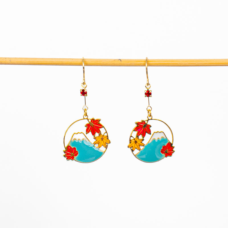 Japanse Oorbellen – Open Hanger Mount Fuji & Momiji