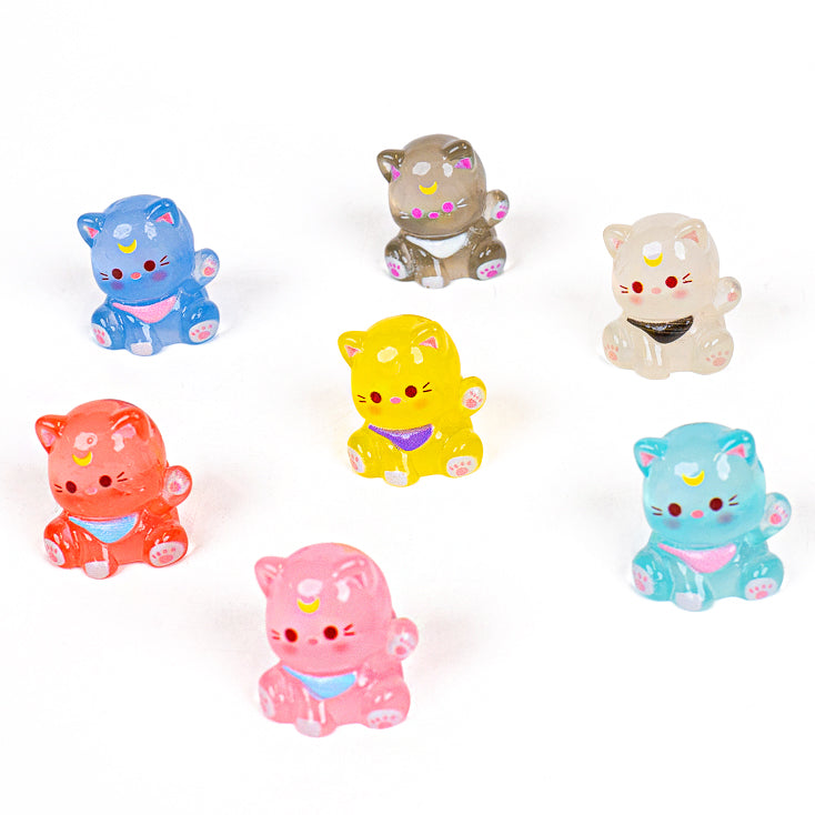Mini Beeldje - Kleurrijke Glow-in-the-Dark Kat