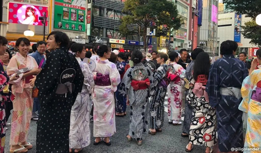 jonge Japanners in yukata