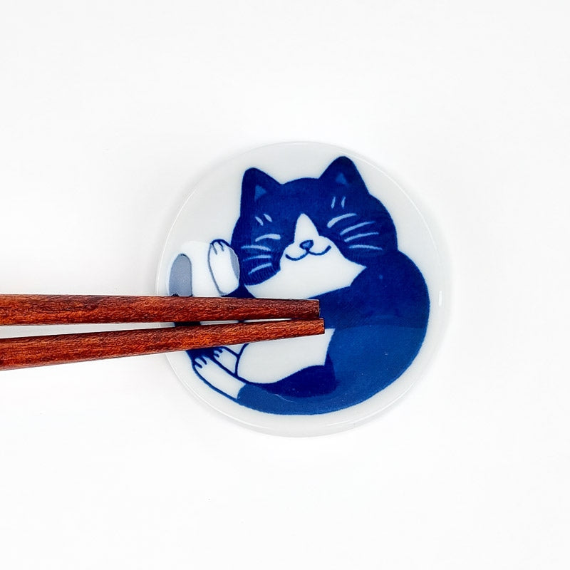 Japanse eetstokhouder voor katten